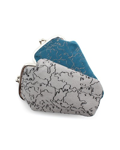 Face pattern clasp purses