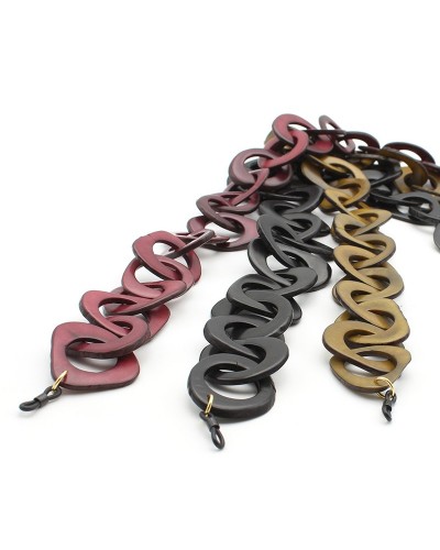 Tagua chains with very big oval links